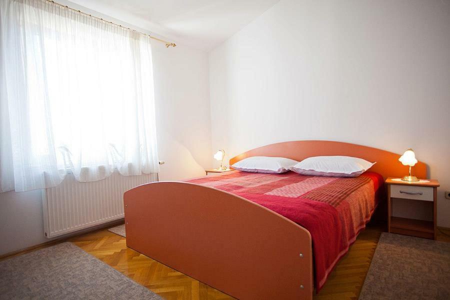 The Ana Apartments Komiža Buitenkant foto